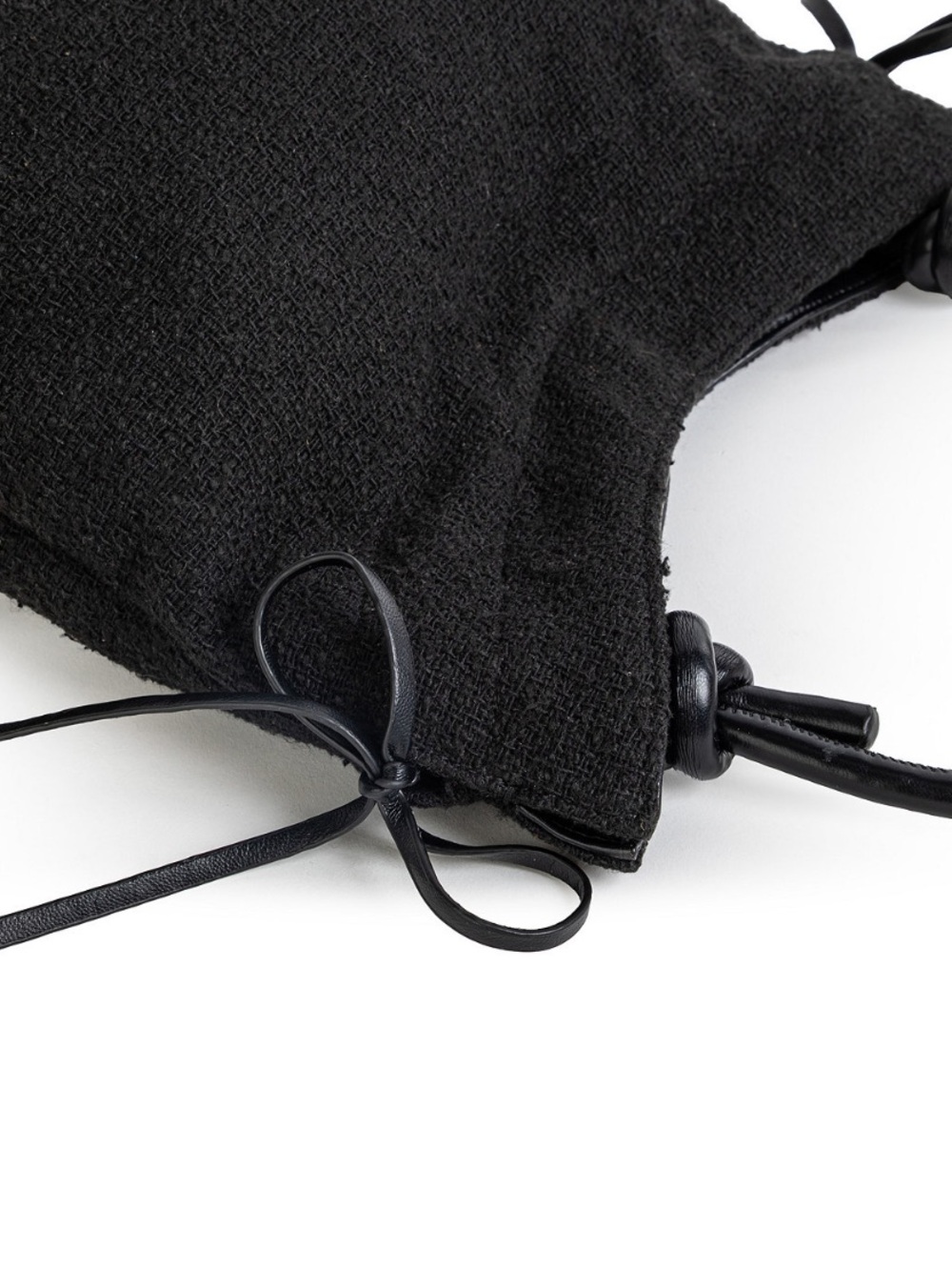 Sam & Libby Black Textured Bucket Shoulder Bag with Knot Handle - Picture 5 of 7